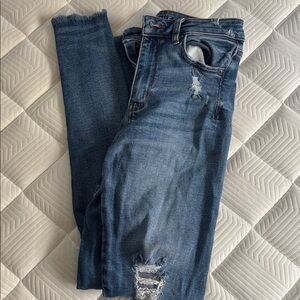 American Eagle Distressed Blue Skinny Jeans